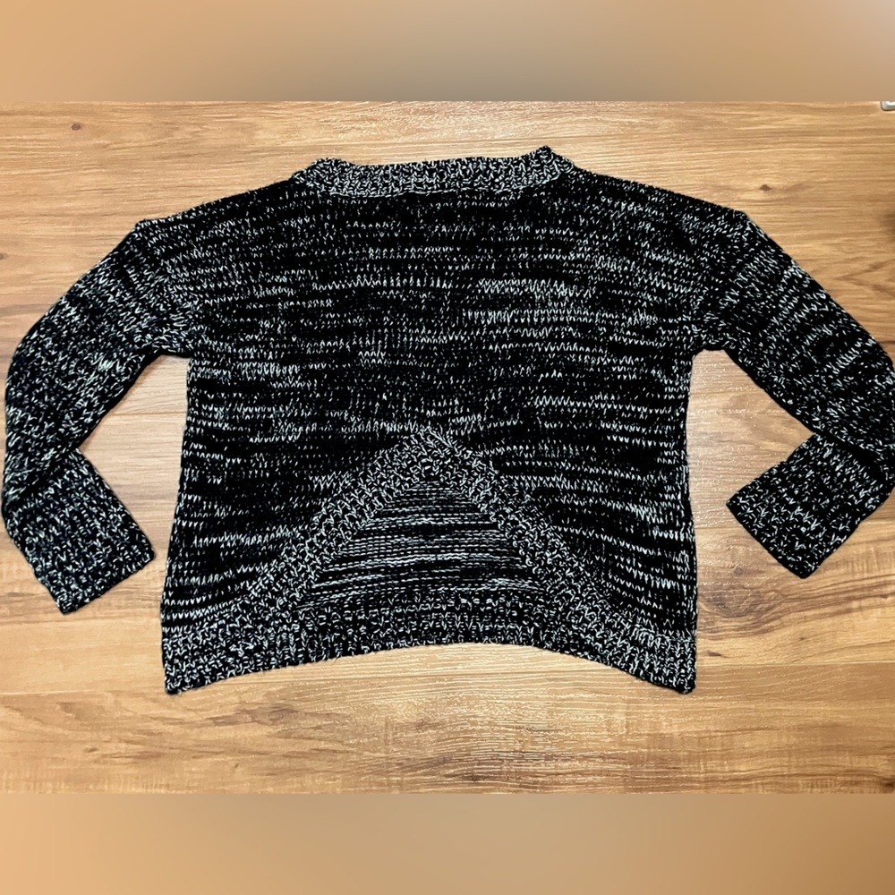 *🧡3/20$*Open Back Knit Sweater - Picture 5 of 5